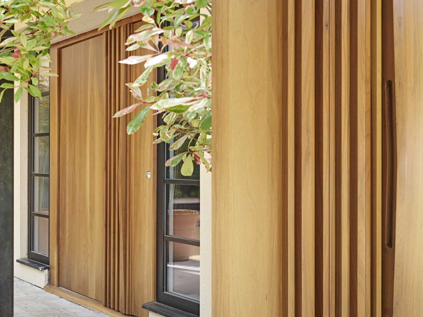 The "Bari" is another example of a special raised element design, where augmented panels appear to one side and include an integrated wooden handle