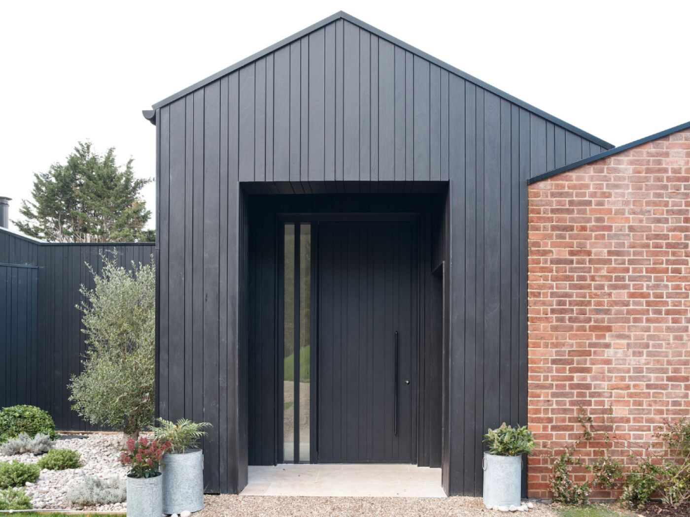 6 Architectural door trends 2024 2