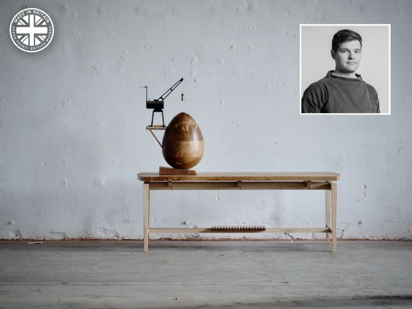 Sandy Buchanan is a bespoke furniture designer-maker and sculptor based in SE London.