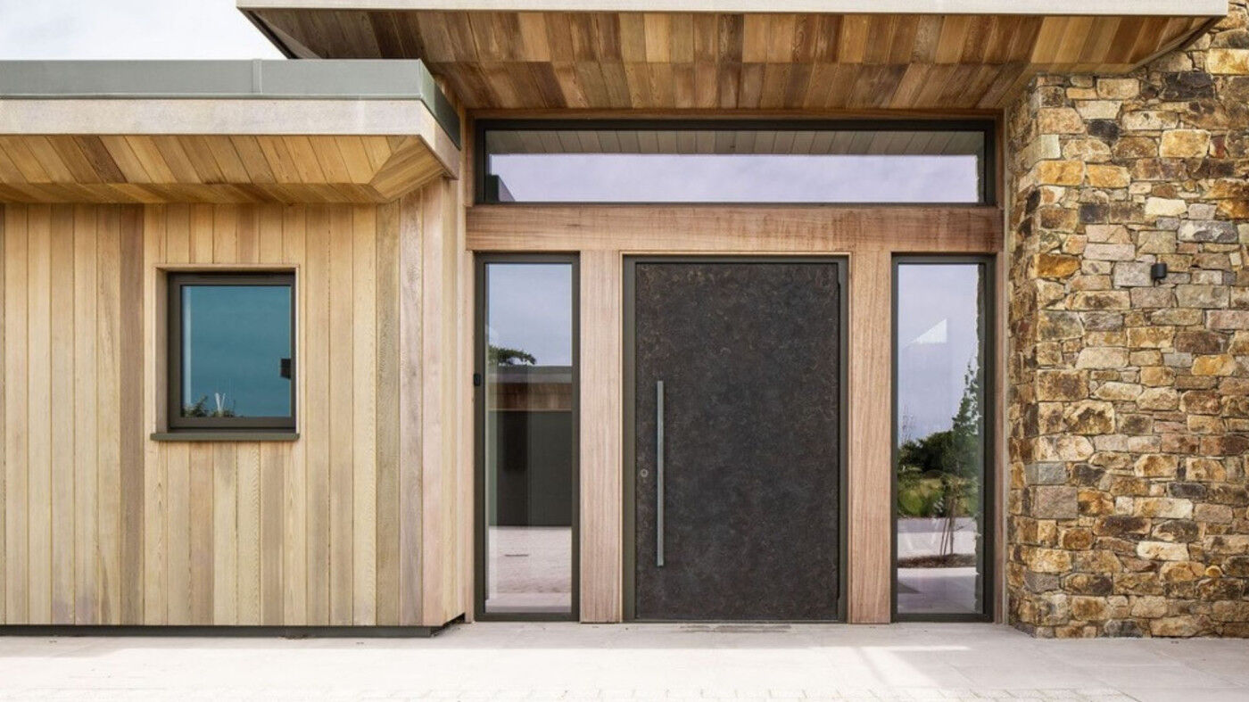 Bronze front door in our 101 finish with a BZ11 handle