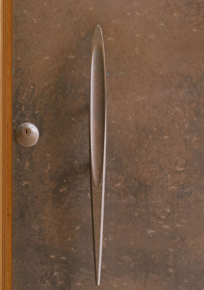 Portrait bronze close up