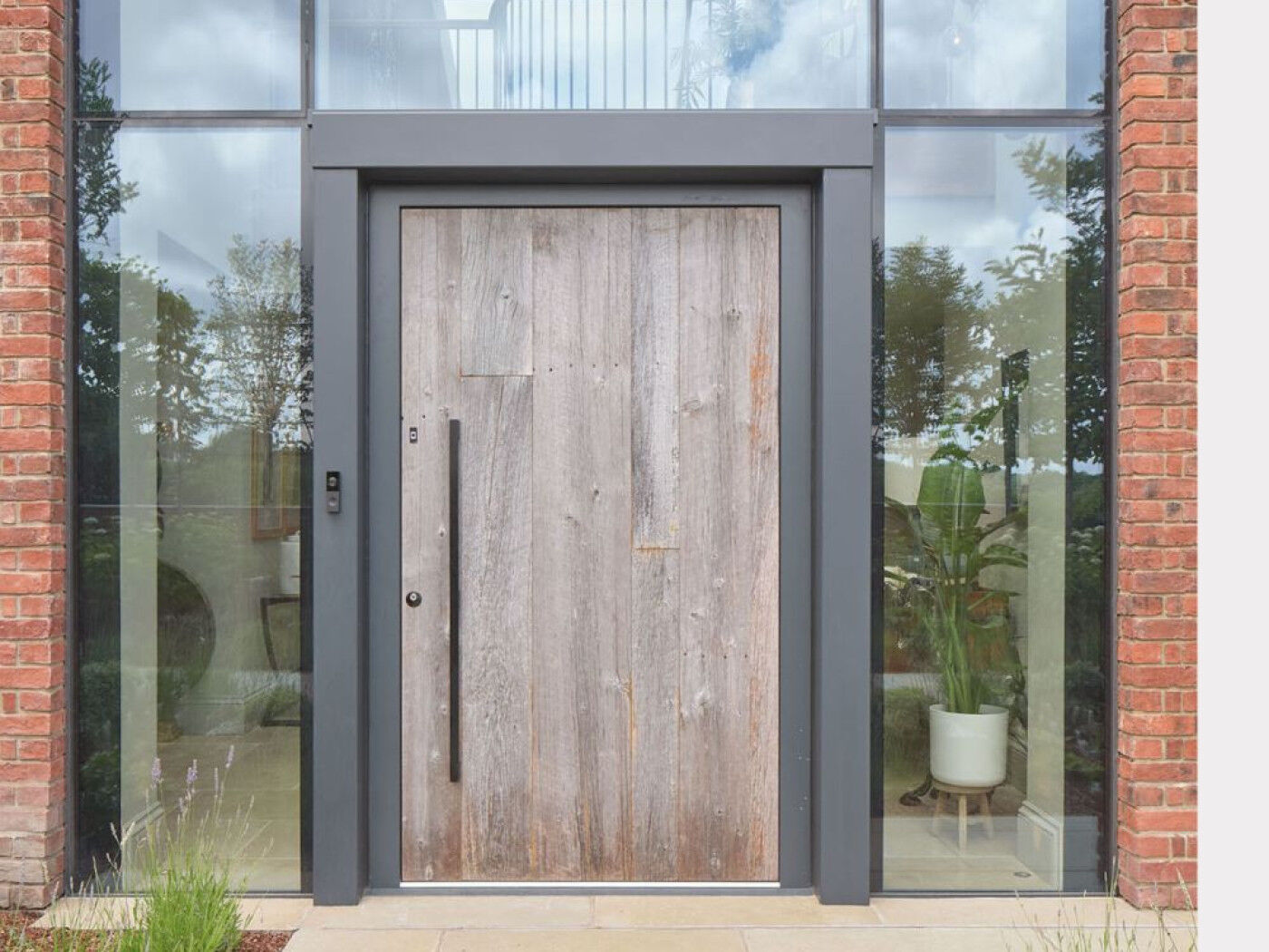 Barn door with Milano V internal in RAL grey10