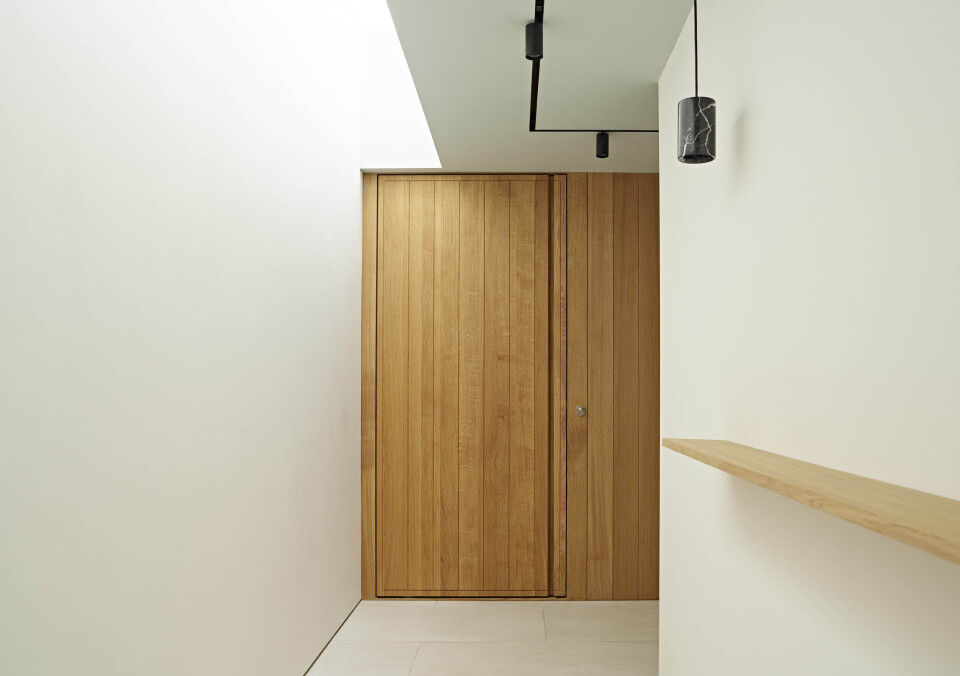 Corinne was delighted with her beautiful oak entrance way