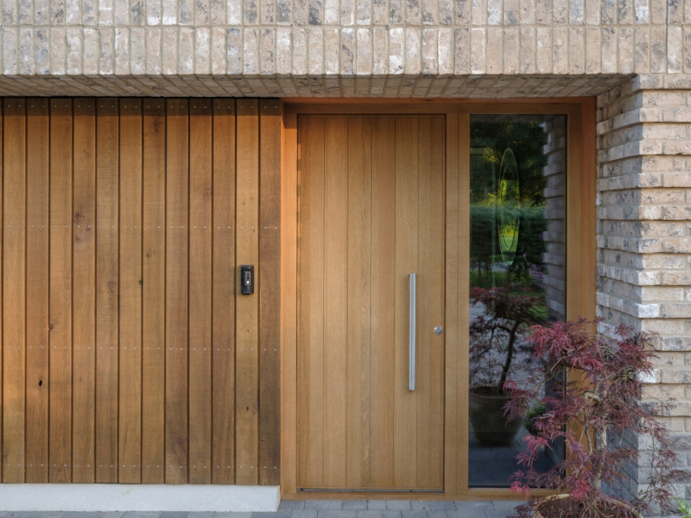 Long House's oak door designed to Passivhaus standards