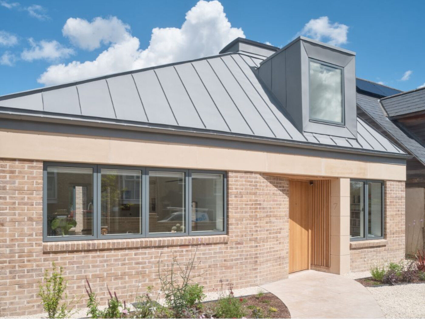 A Porto Passive door in oak