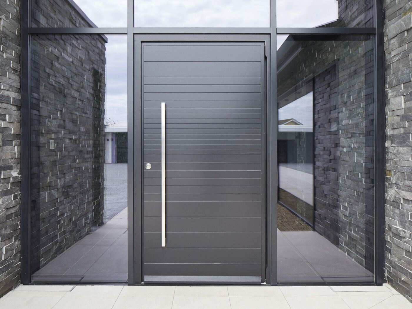 Keeping the door simple was essential to the success of this contemporary home