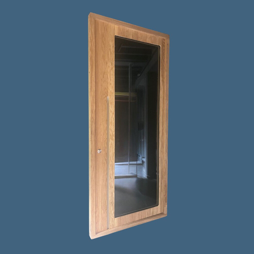 ice v offer door
