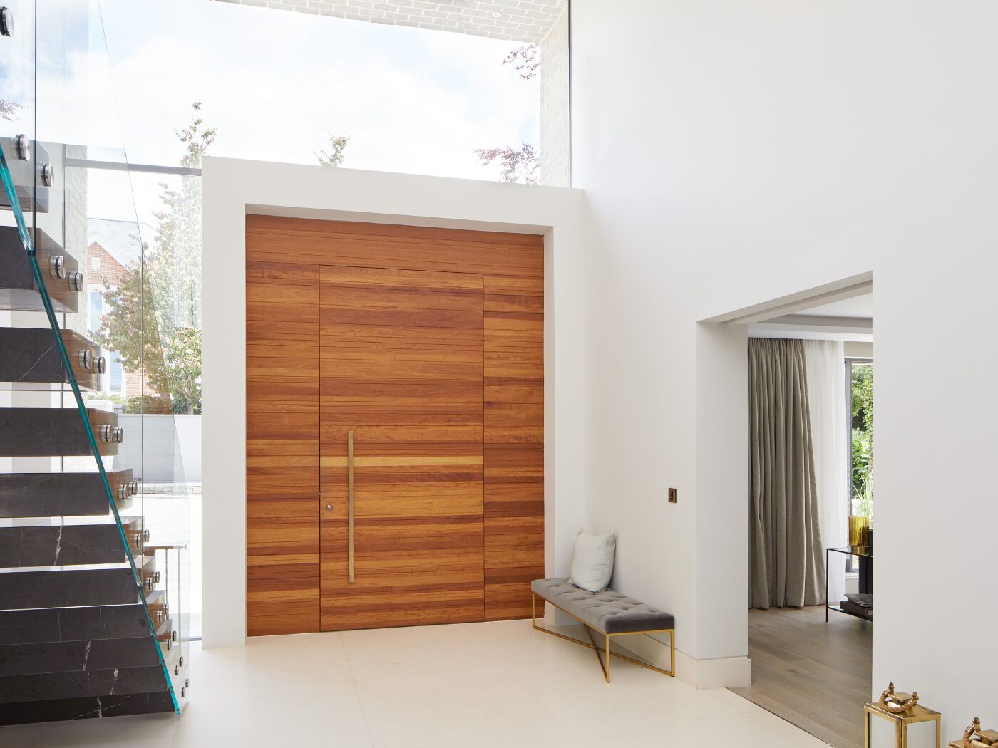 The matching surround makes this large door look even bigger for maximum impact.