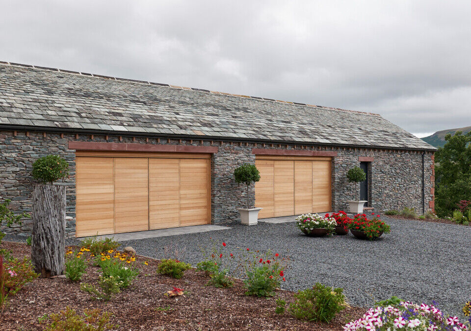 Garage doors | Contemporary garage doors | Urban Front