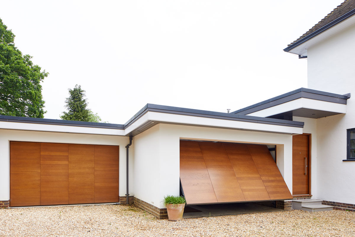 Up and over garage doors | Double facing | Urban Front