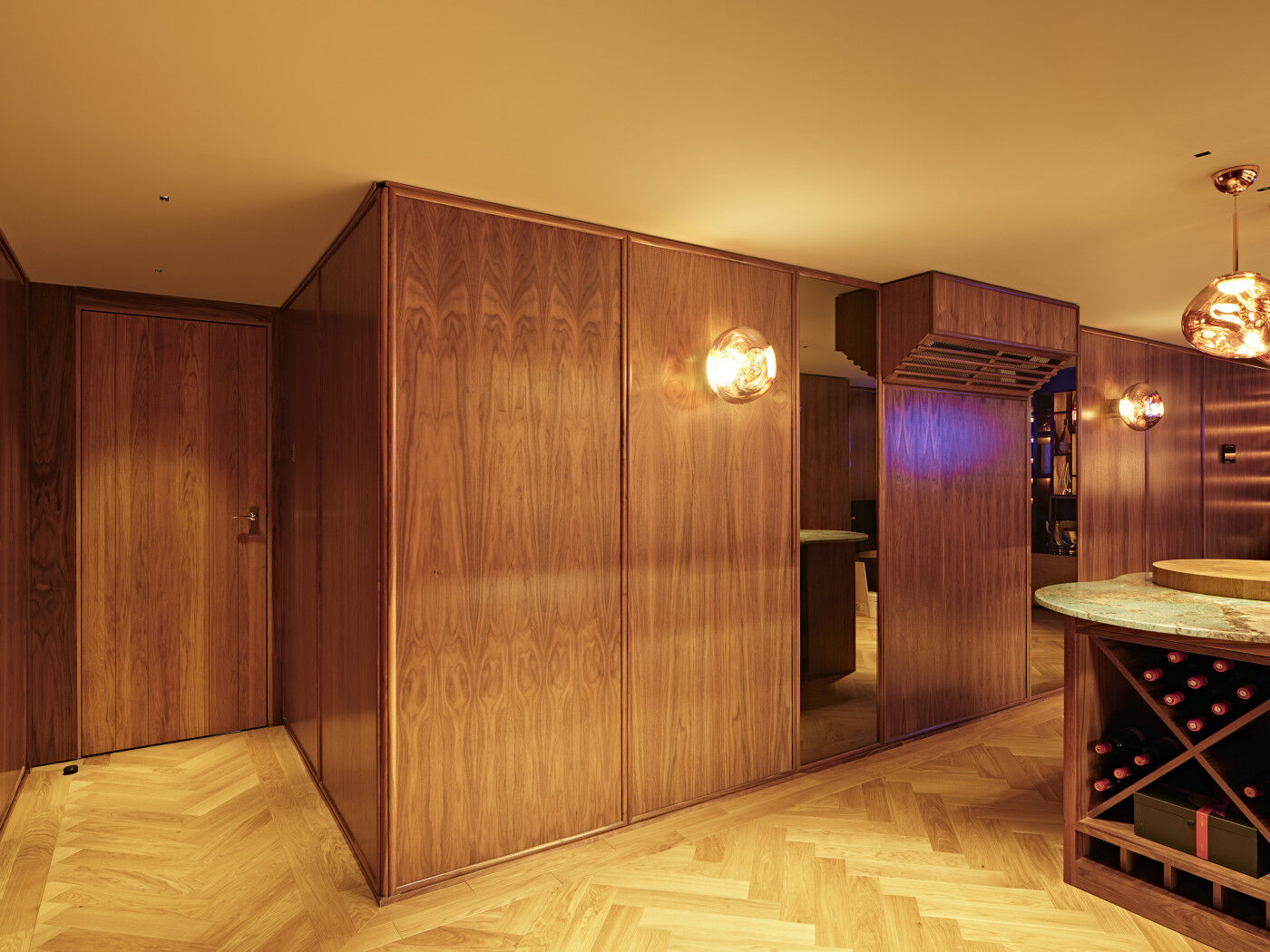 Porto internal door in oak to kitchen