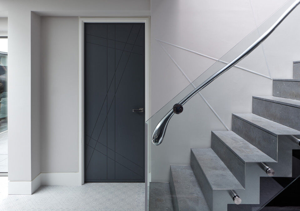 Root internal door | Grey painted | Urban Front