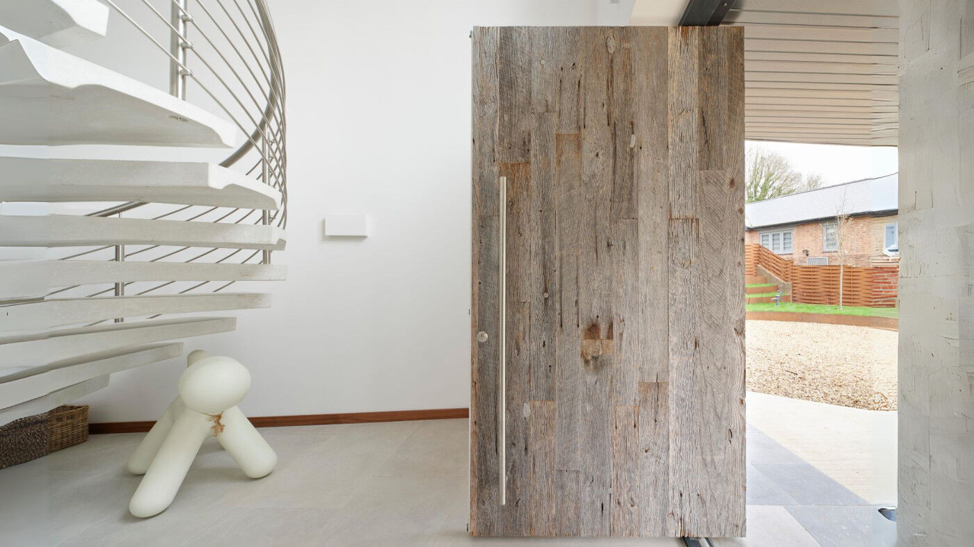 Pivot door in reclaimed barn wood and option 18 handle
