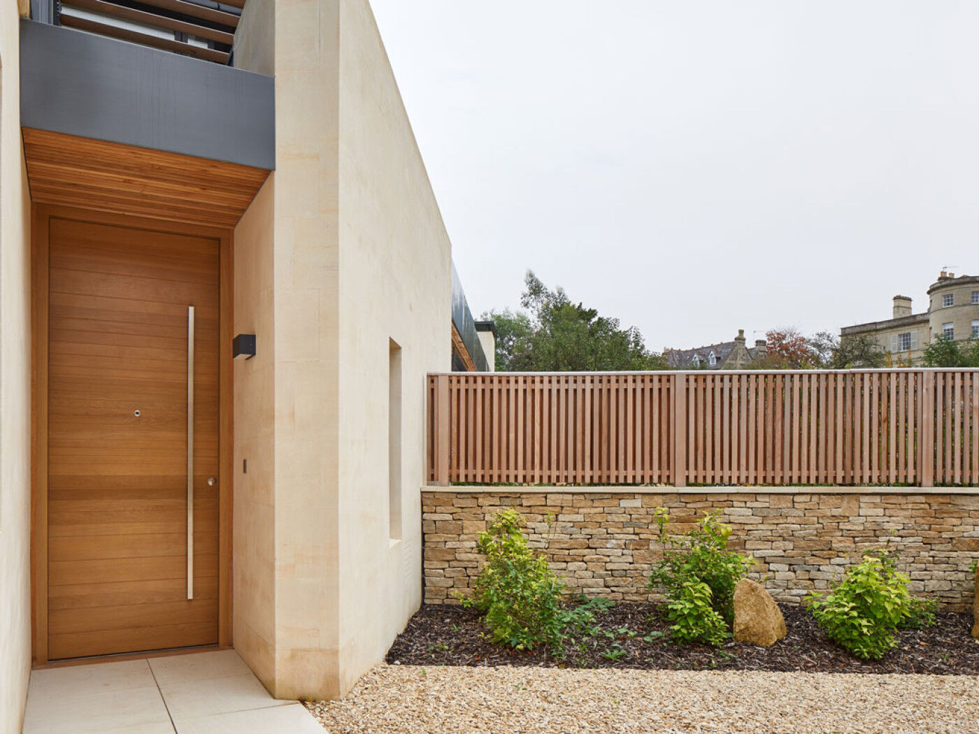 Neo front door | European Oak | Option 11 handle