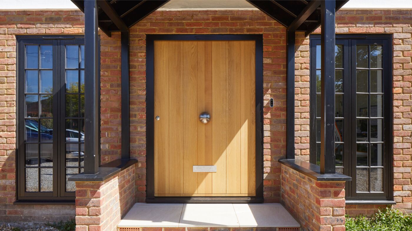 Large porto in oak with handle by others