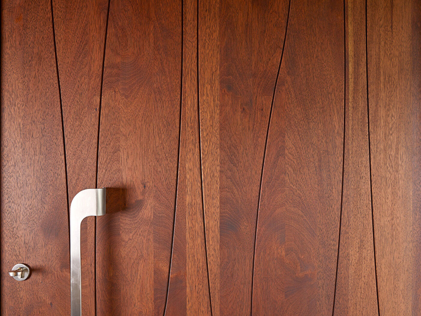 A thumbturn from the inside of an Urban Front door