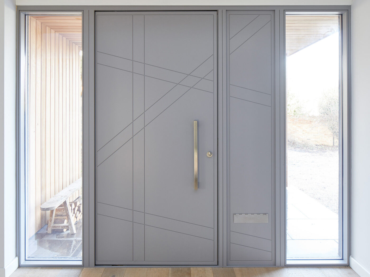 One wood side panel (+ 2 sidelights) | Urban Front