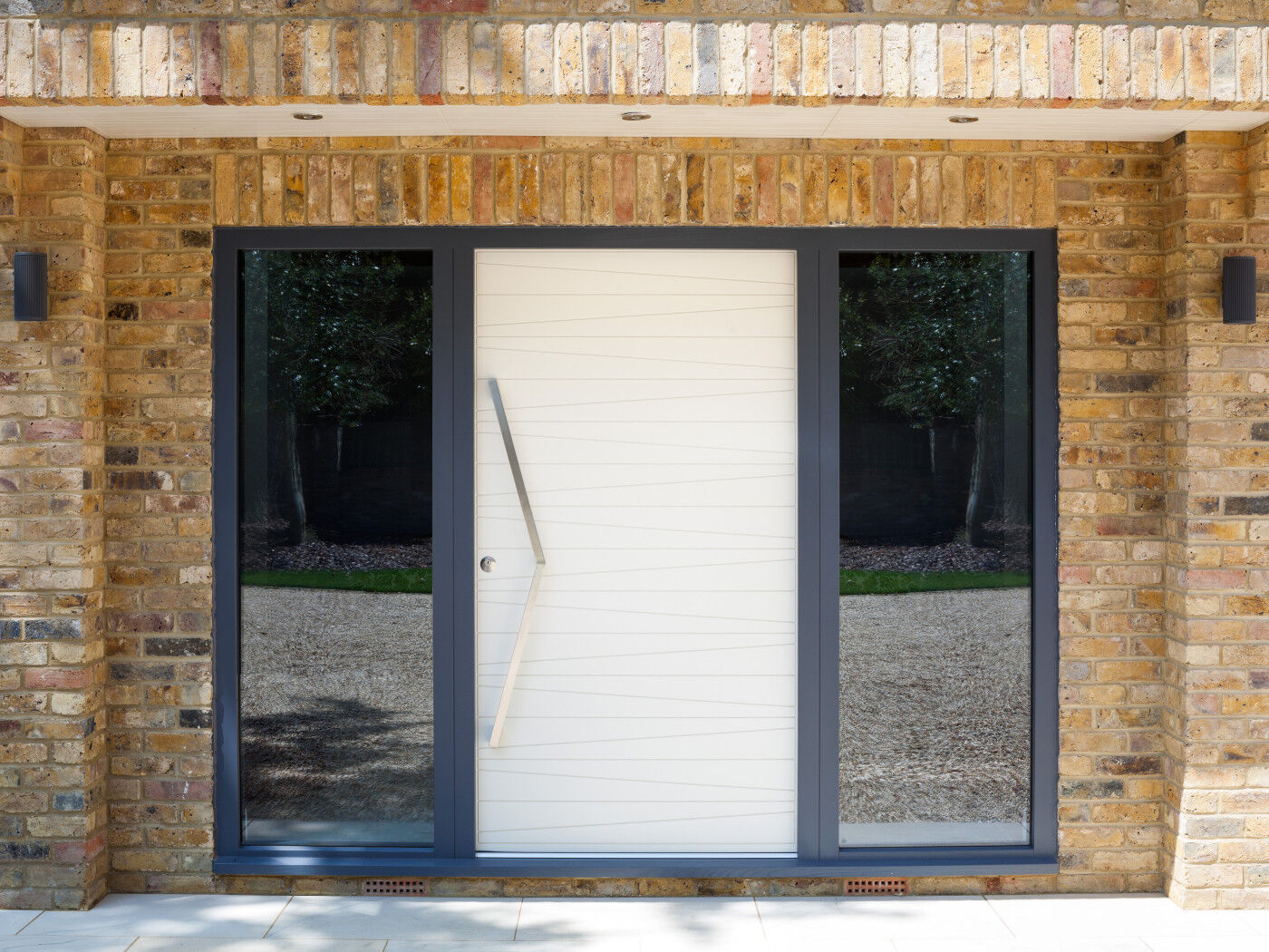 Two glass side panels (sidelights) | Urban Front
