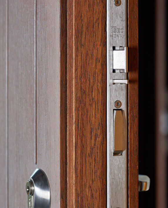 cill frame sections urban front