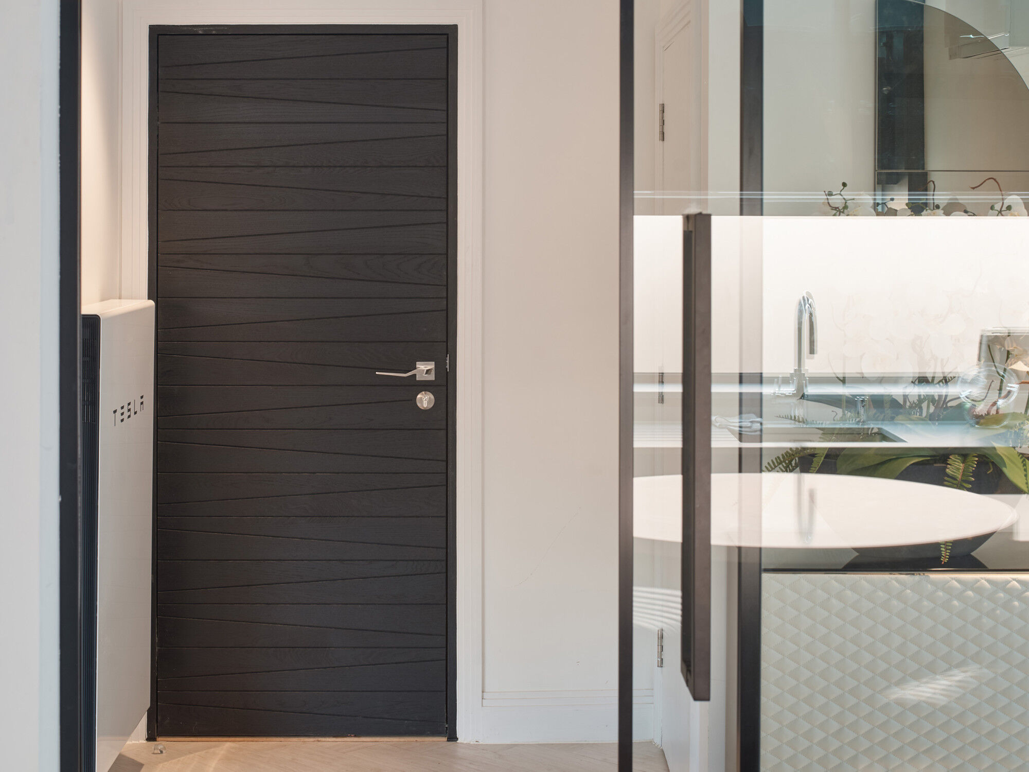 Milano internal door with an ebony oil finish