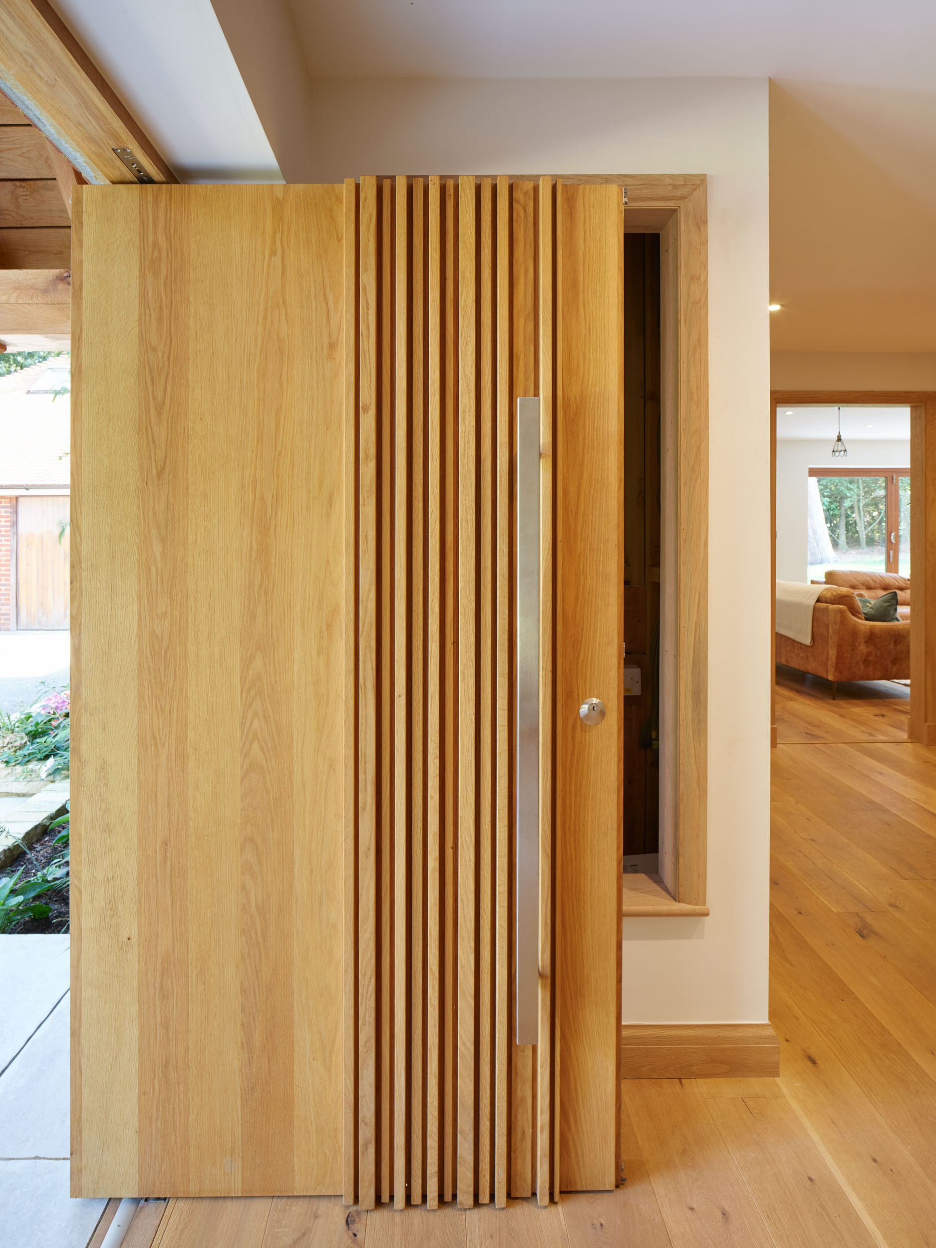 Bari in oak with option 11 handle