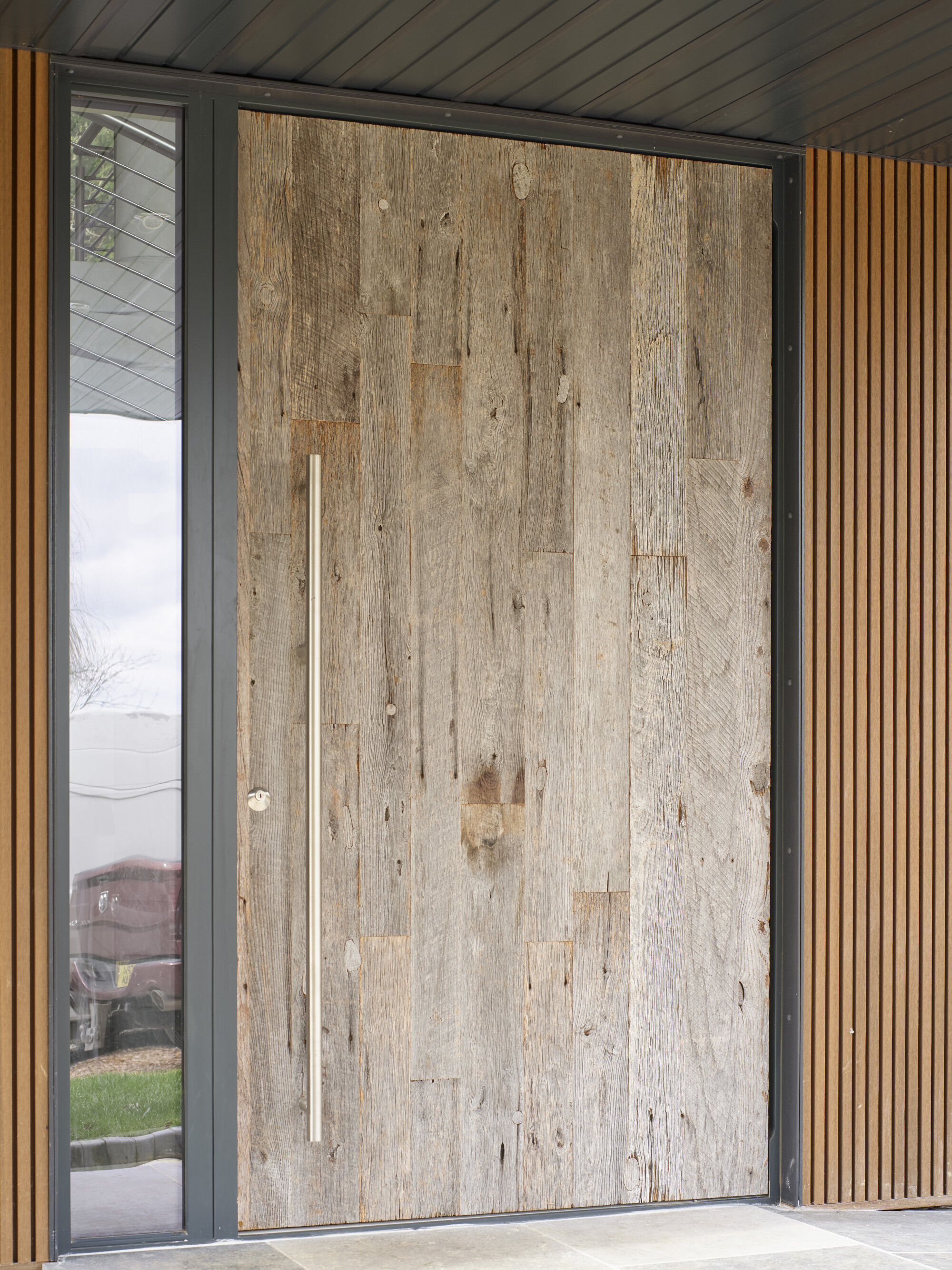 Barn design with option 18 handle